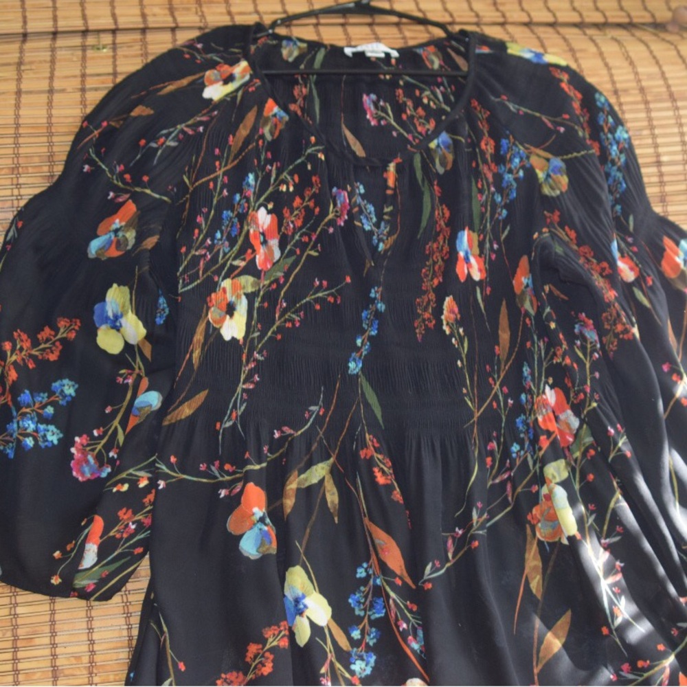 Spense 1x Floral Blouse - Picture 2 of 9